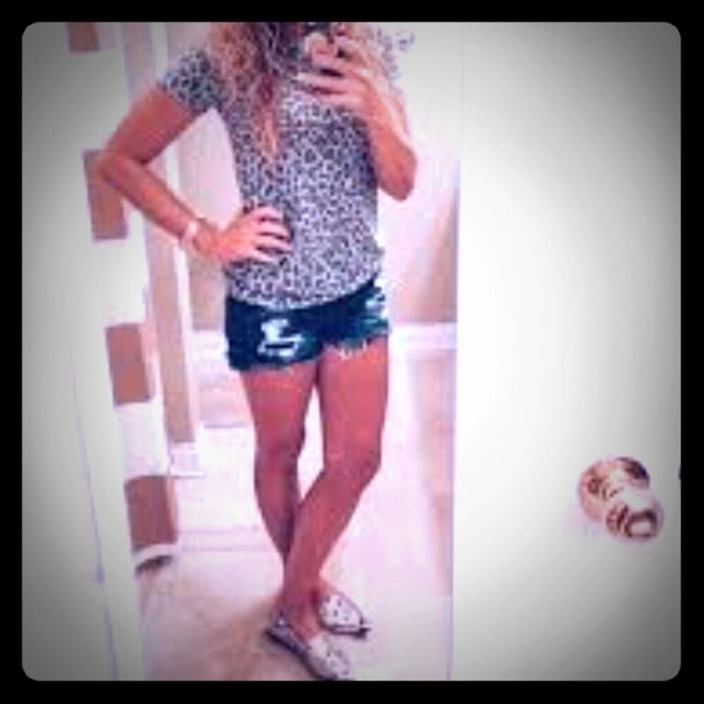 Women's Rue 21 Denim Short Shorts Destroyed 5/6